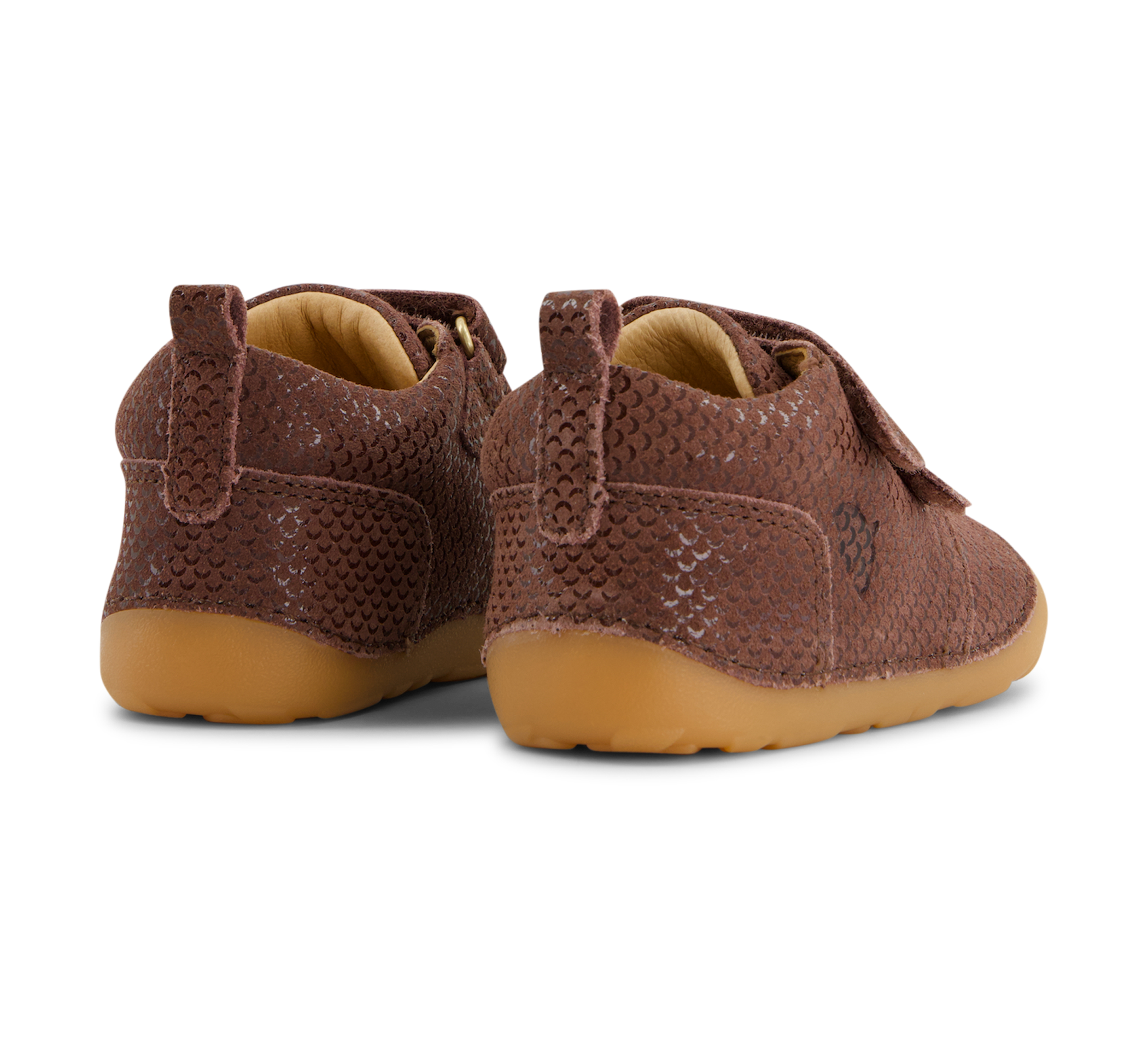hinten Barefoot Carter