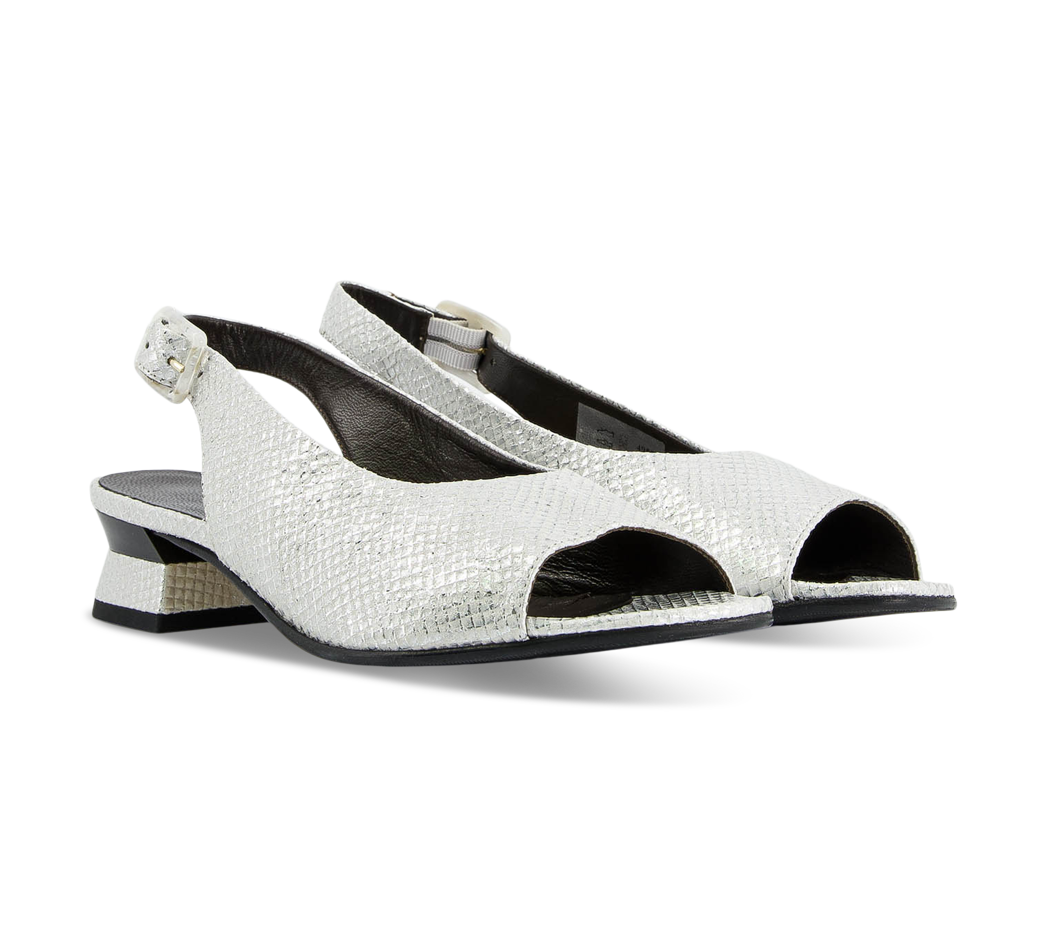 paar Riemchensandalen