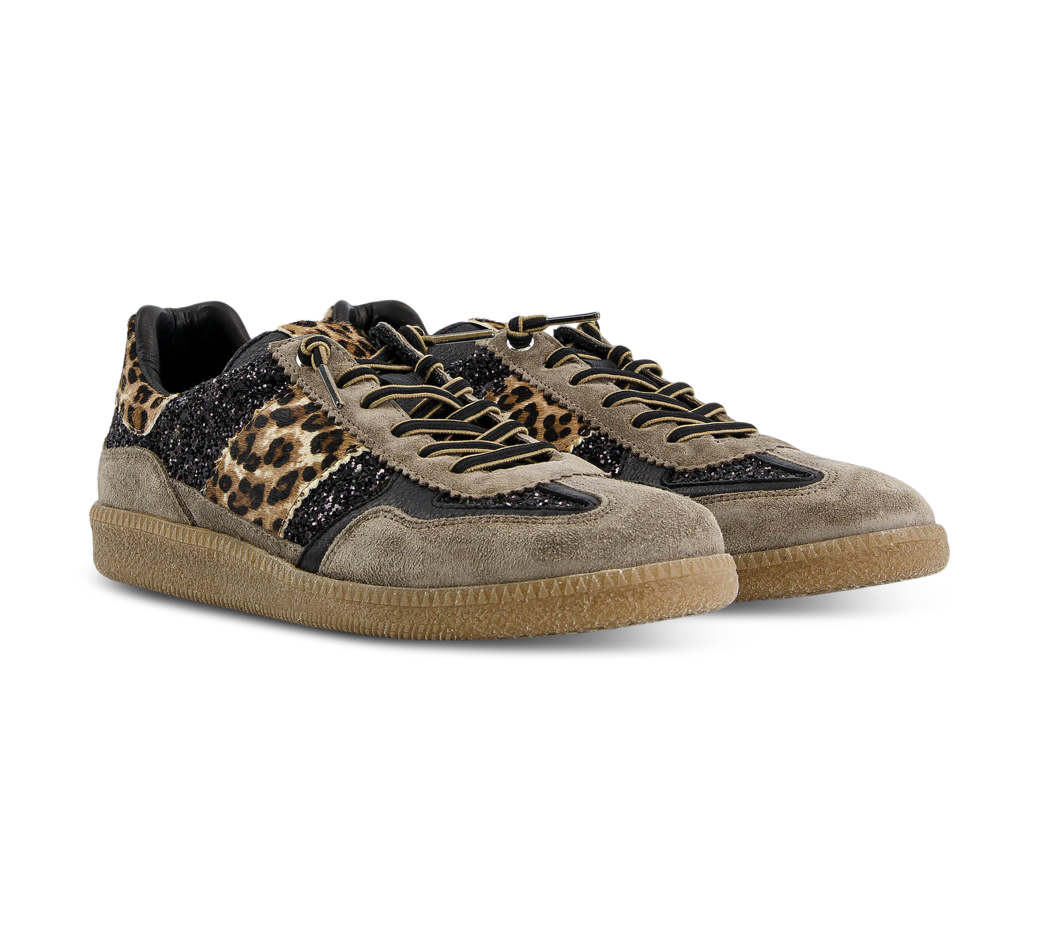 paar Sneaker low