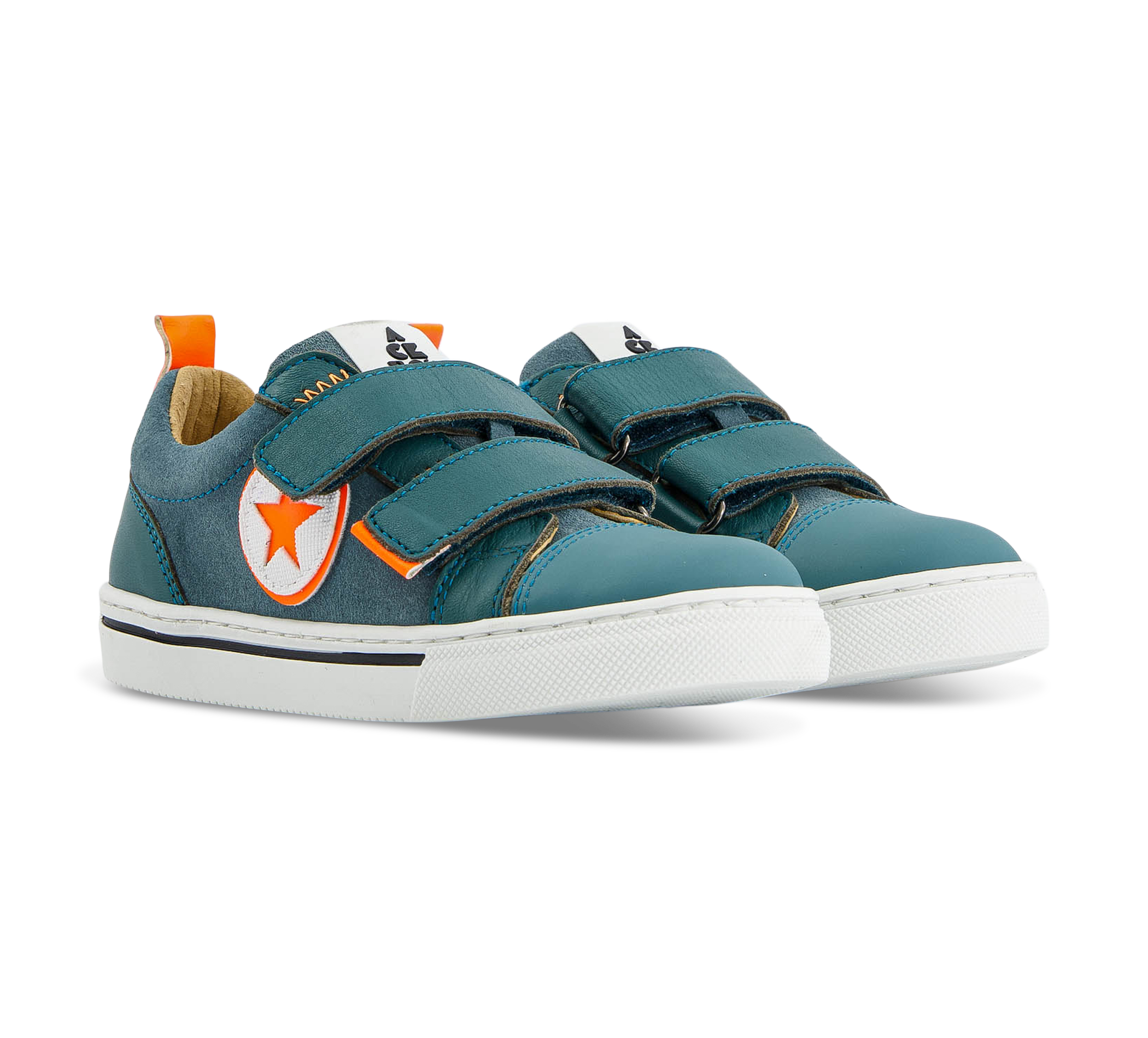 paar Klettschuhe
