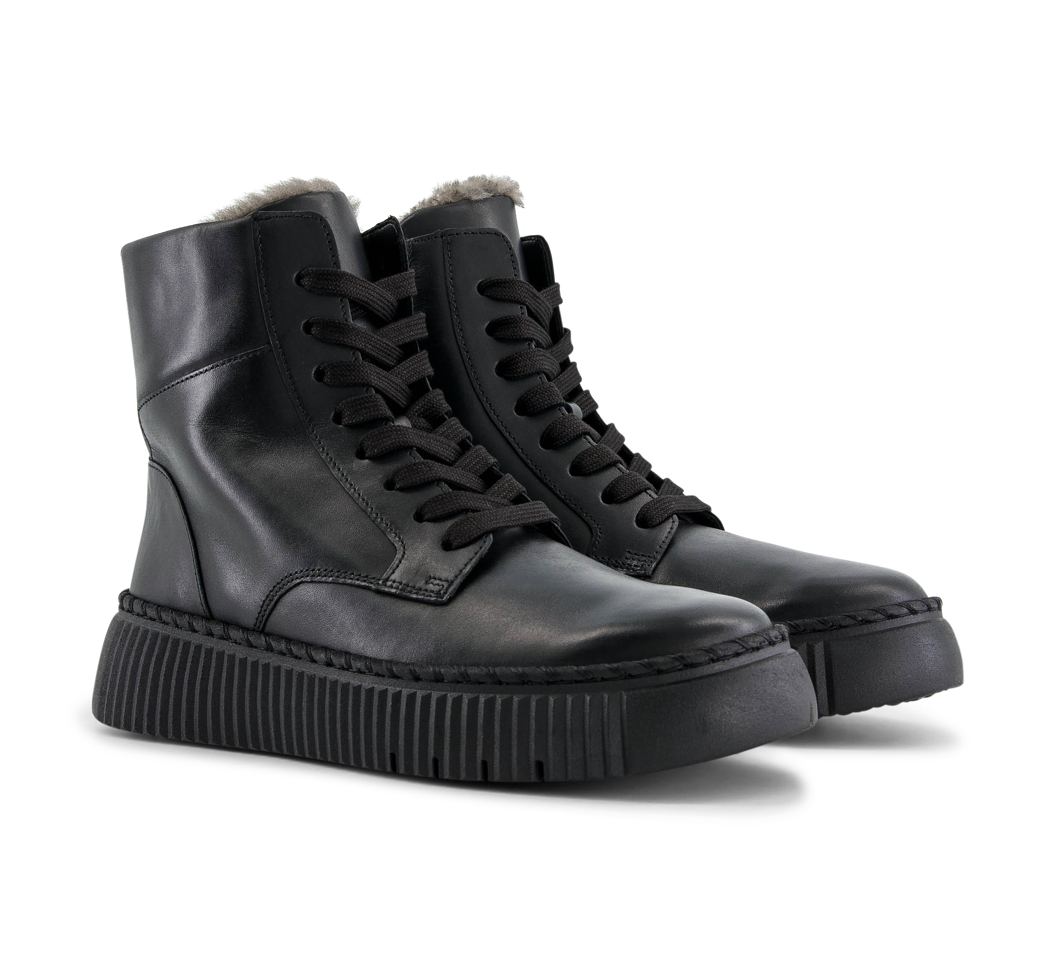 Schnürstiefel