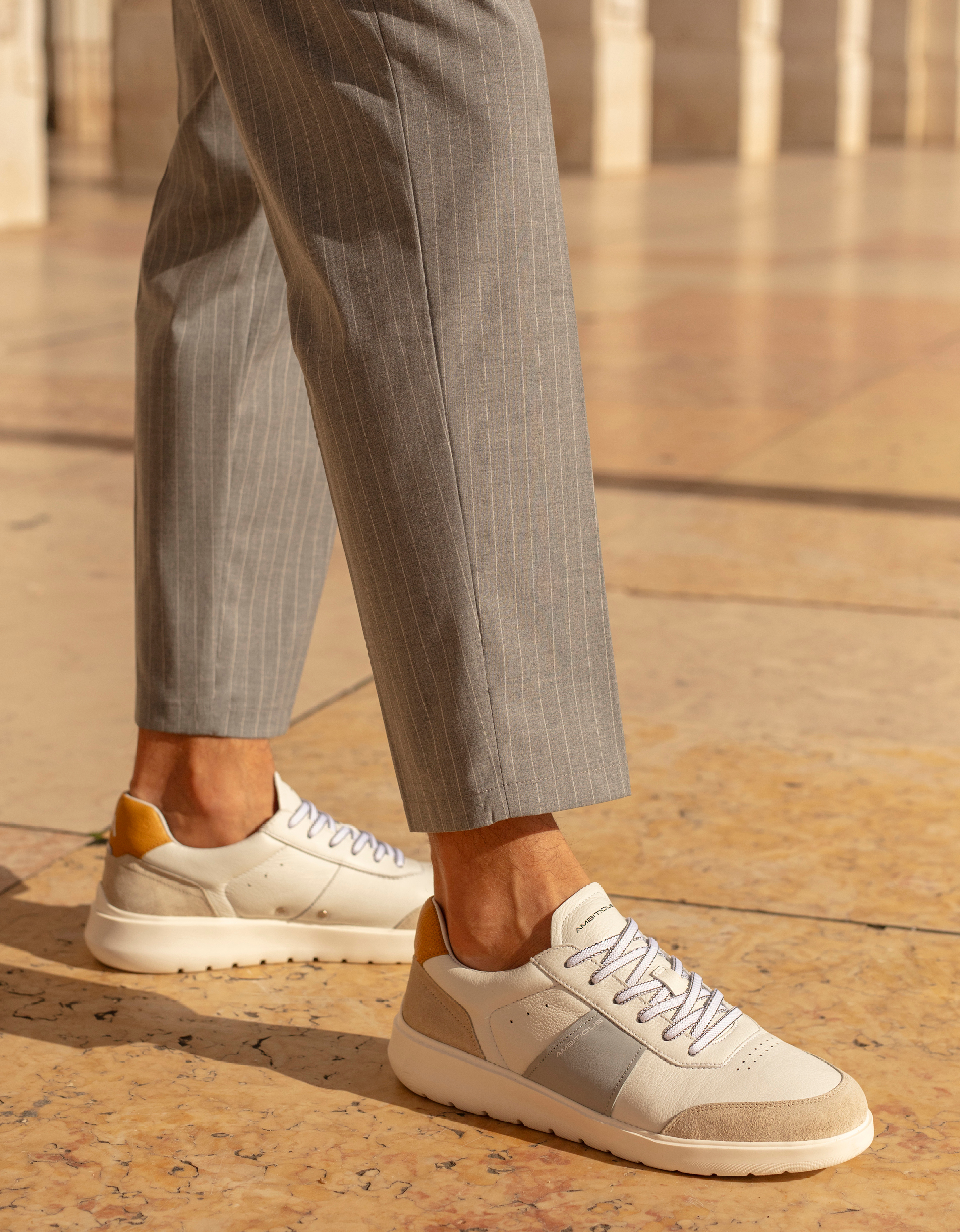 Sneaker