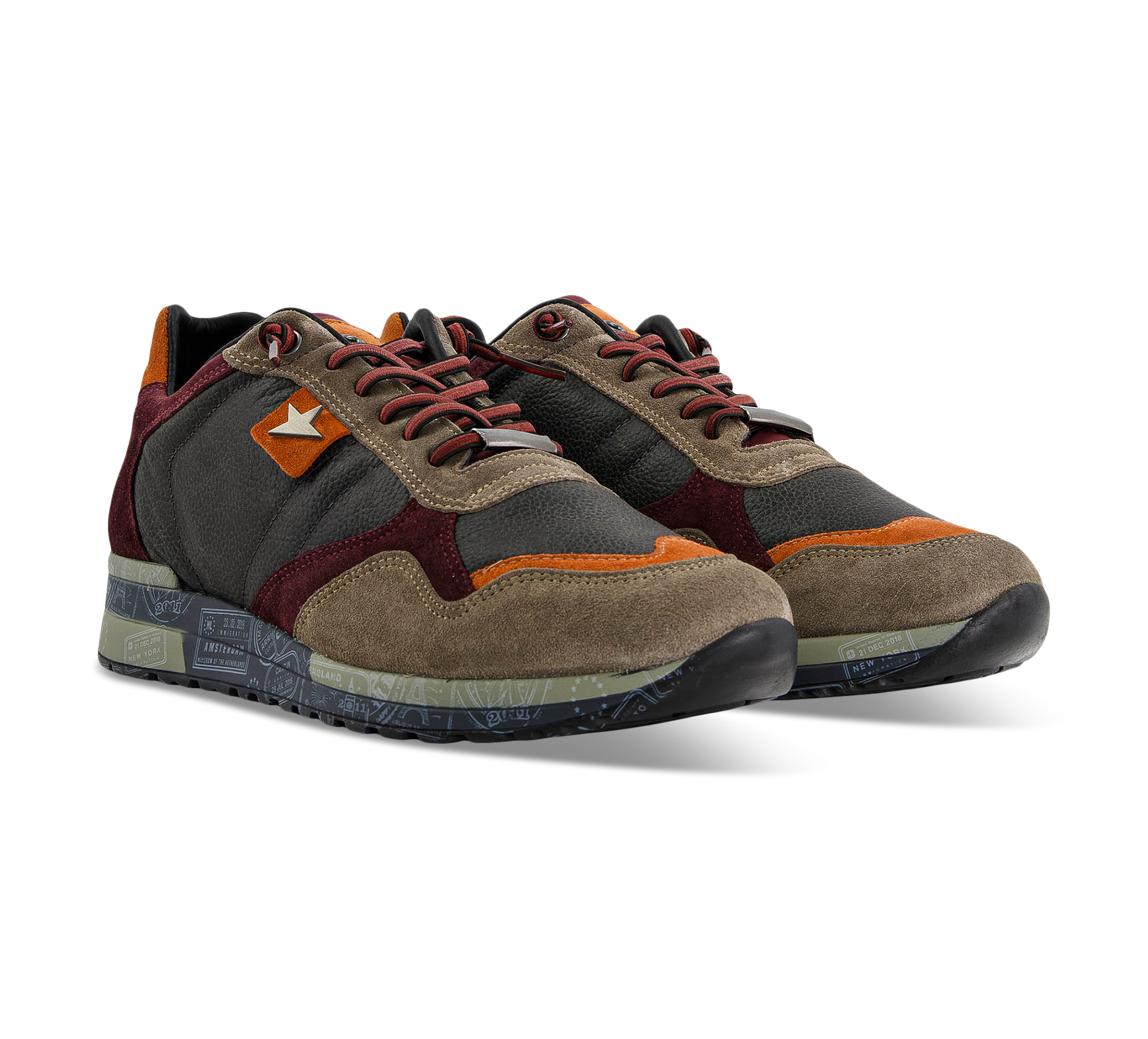 paar Sneaker low
