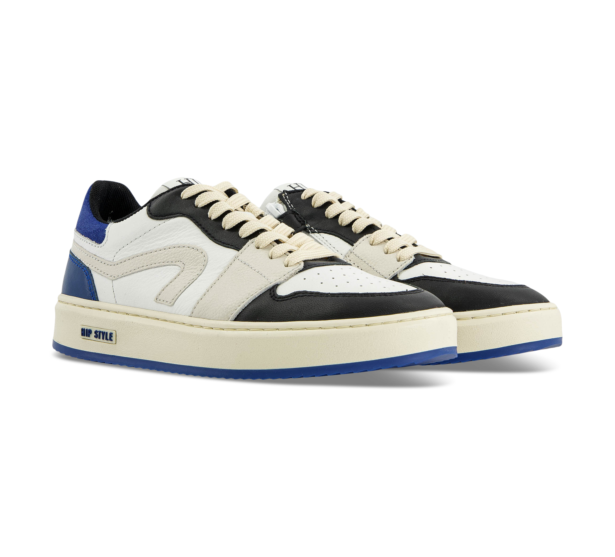 paar Sneaker