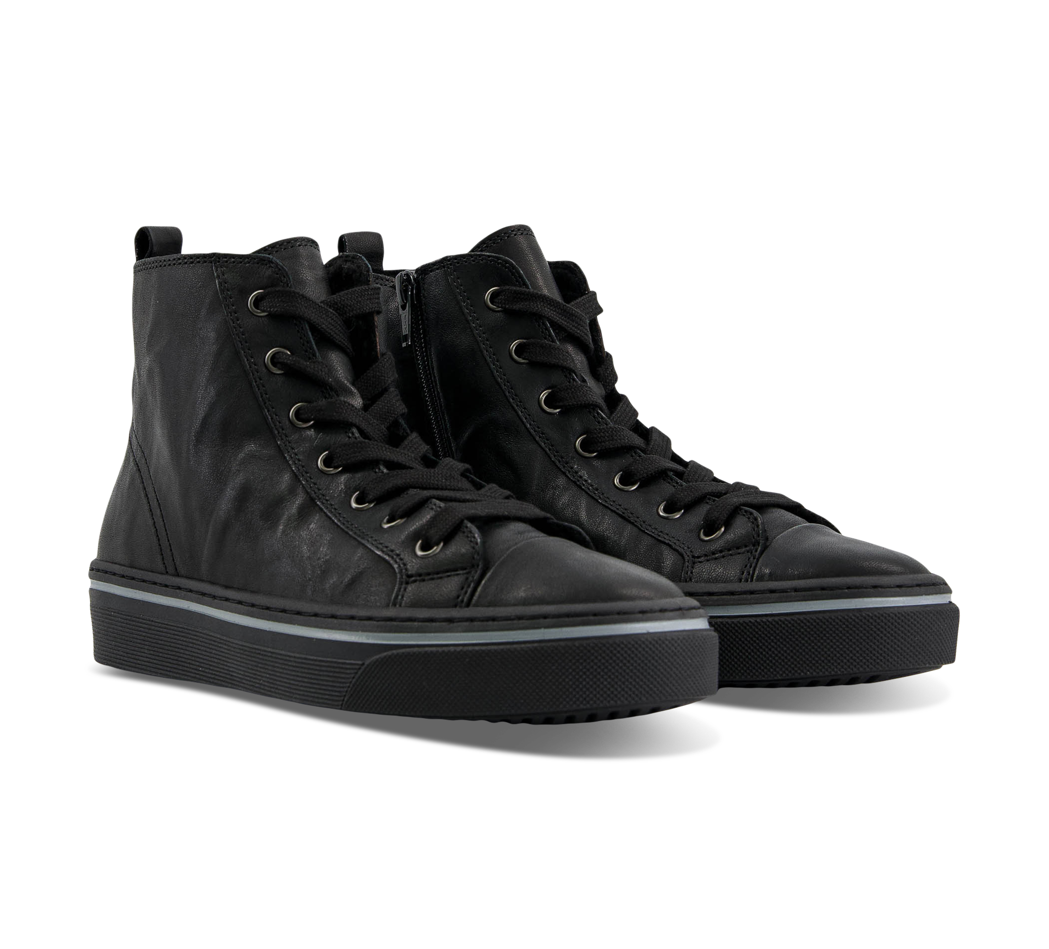 30925392_5f0c9332-3f68-429f-89a9-b46f65658d67 Sneaker high