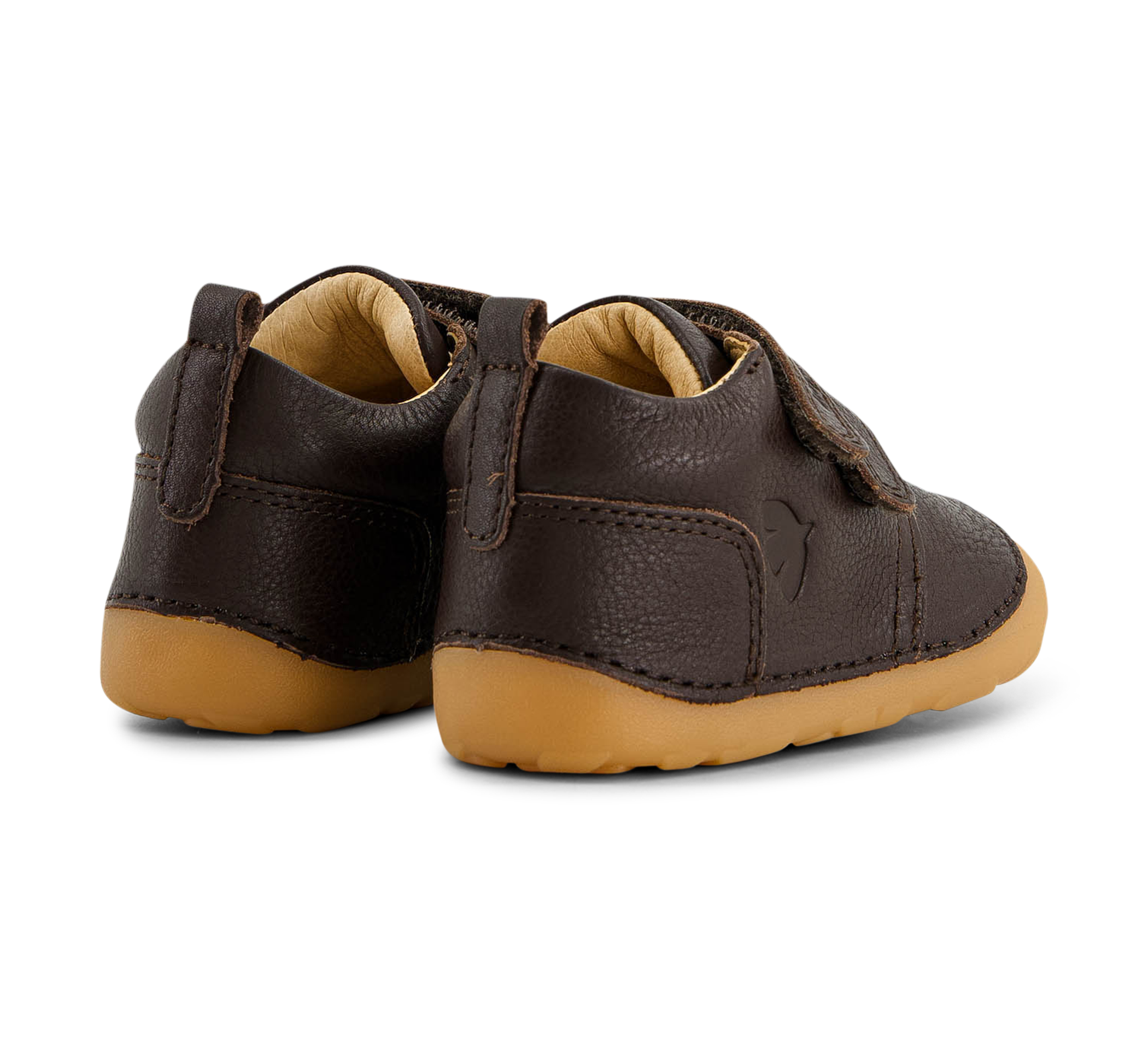 hinten Barefoot Carter