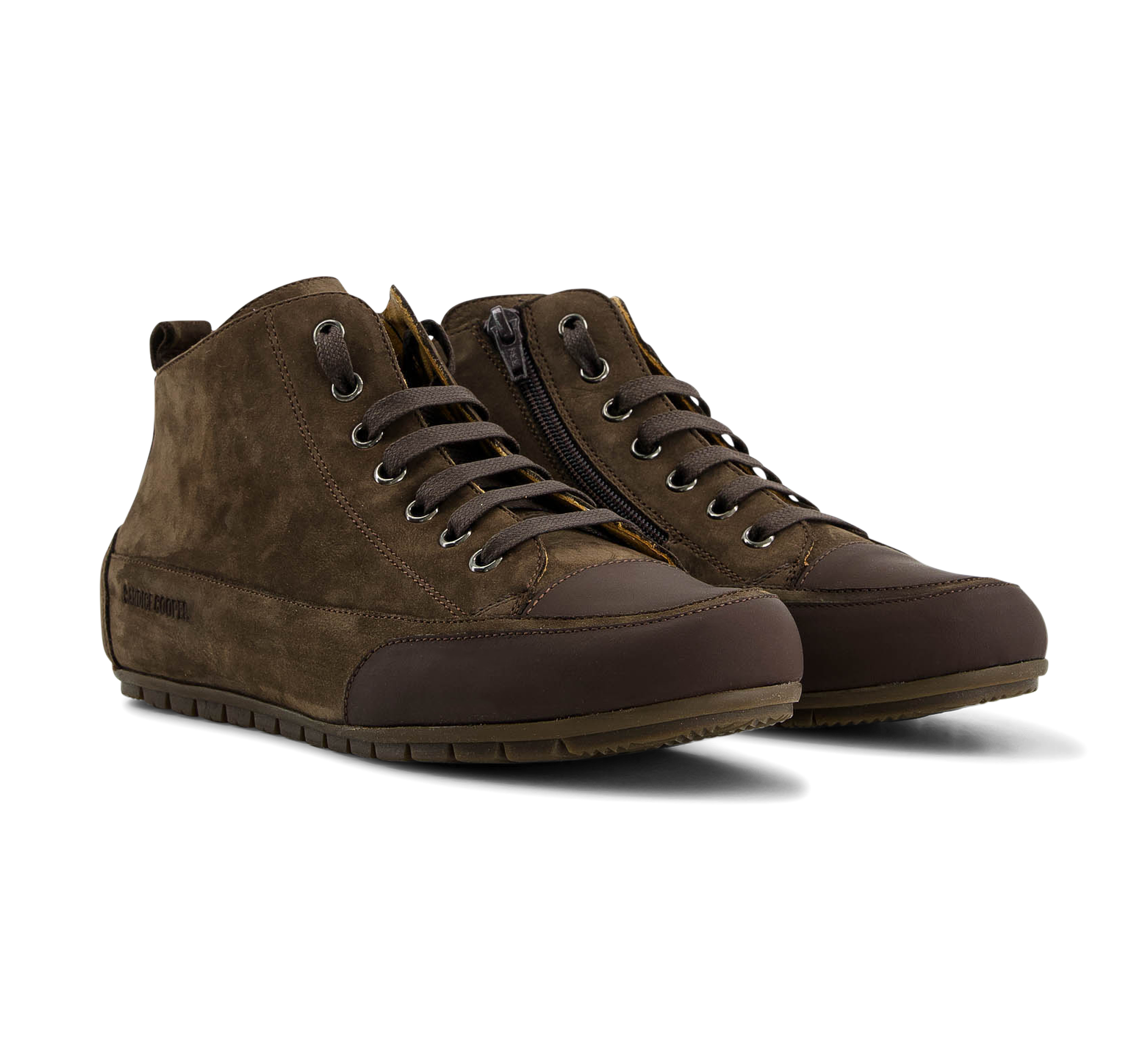Sneaker high