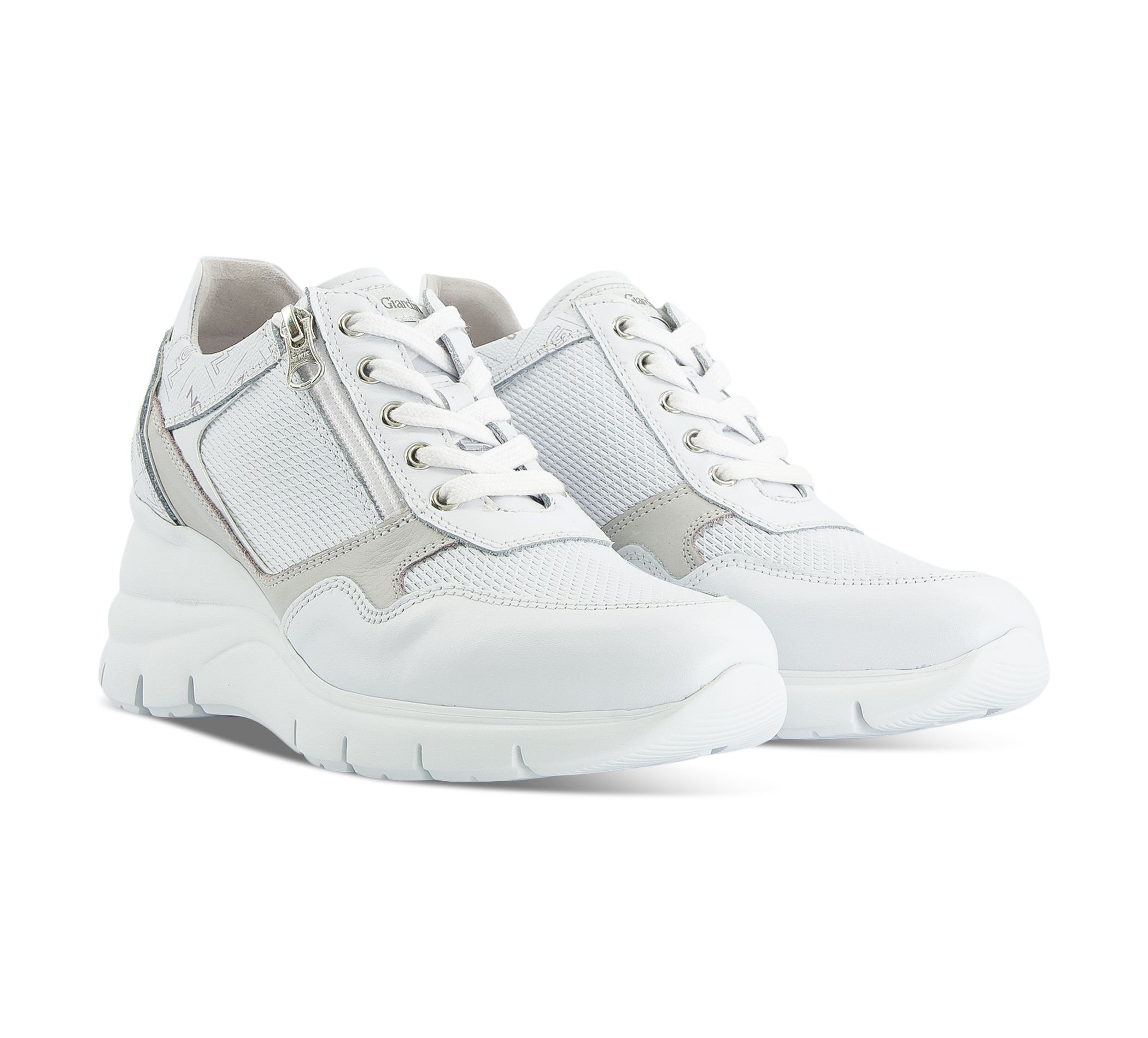 Sneaker low