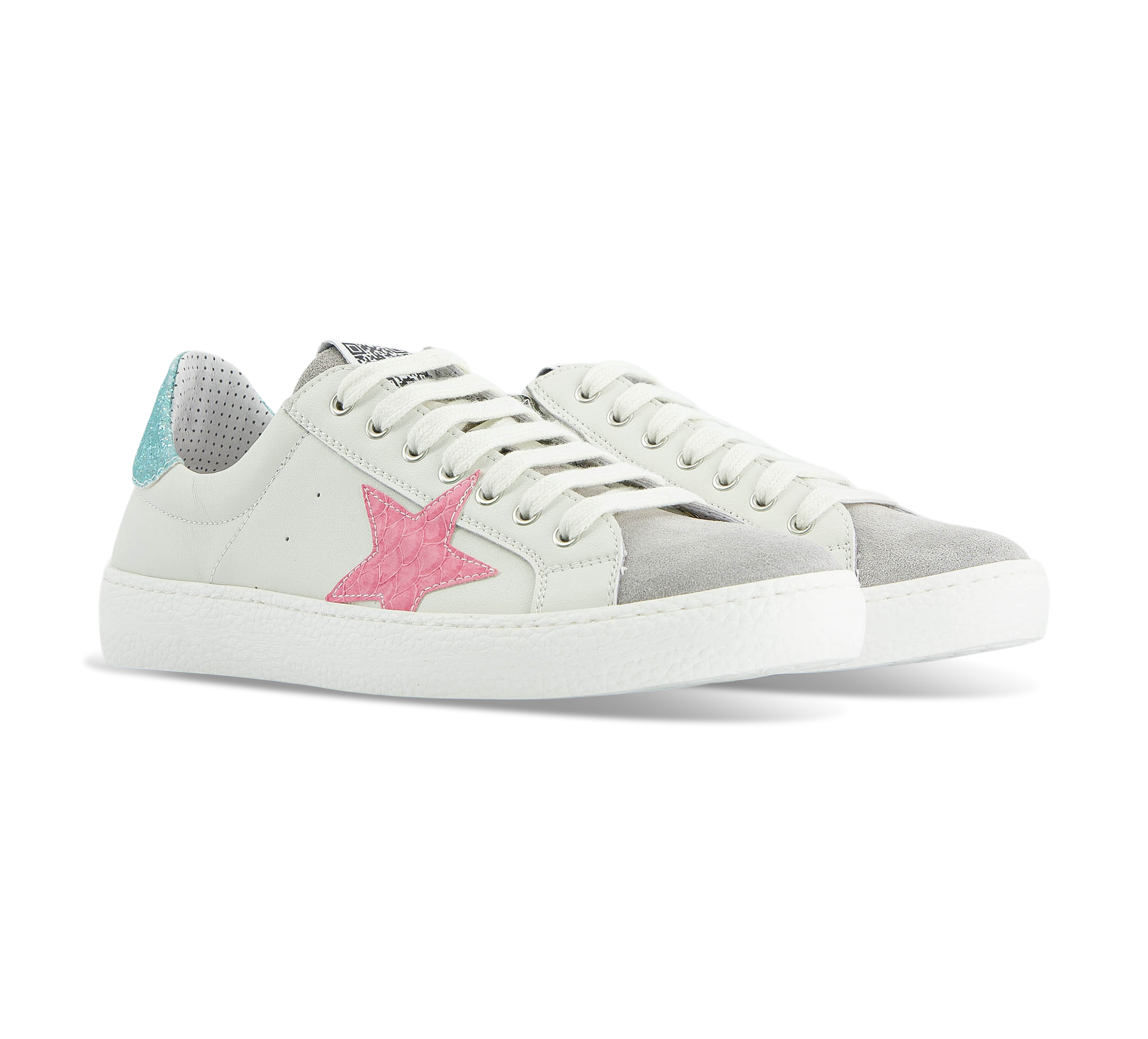 paar Schnürschuhe