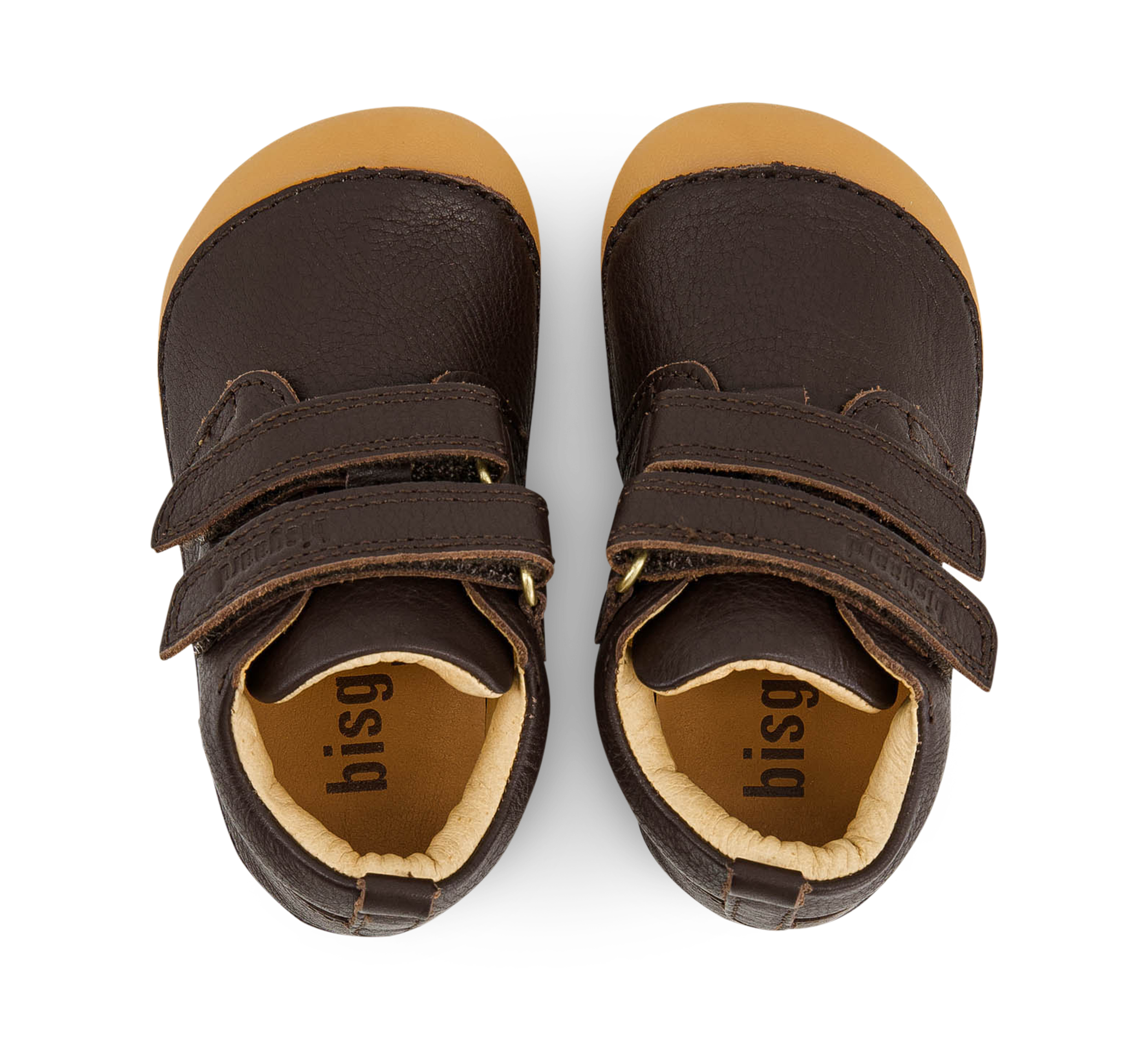 oben Barefoot Carter