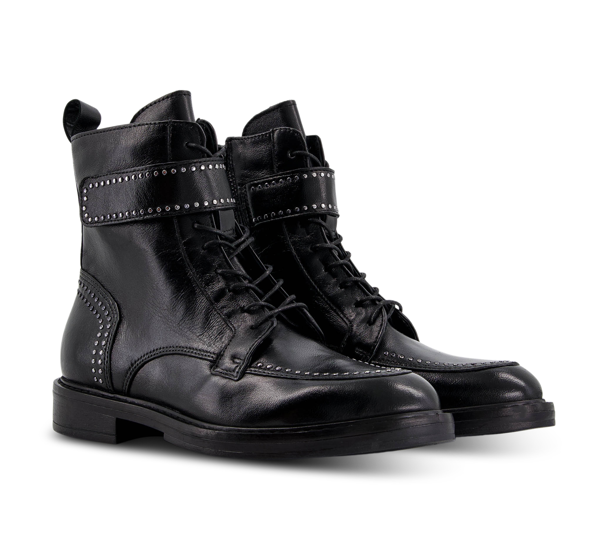 paar Schnürstiefel