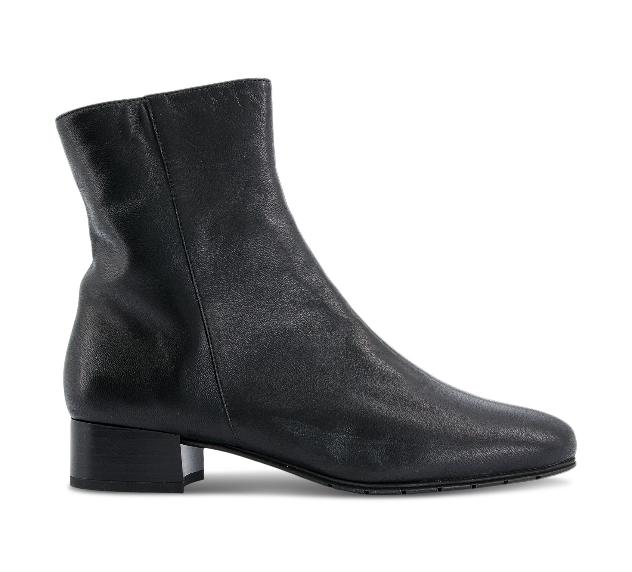 Stg3b - Klassische Stiefelette